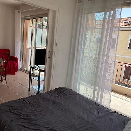 Studio A Sanary-Sur-Mer Avec Balcon A 200M Du Port Extérieur photo